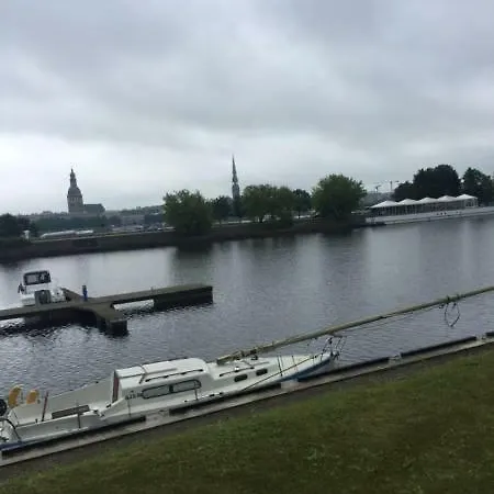 Apartment Superior View To Over Daugava